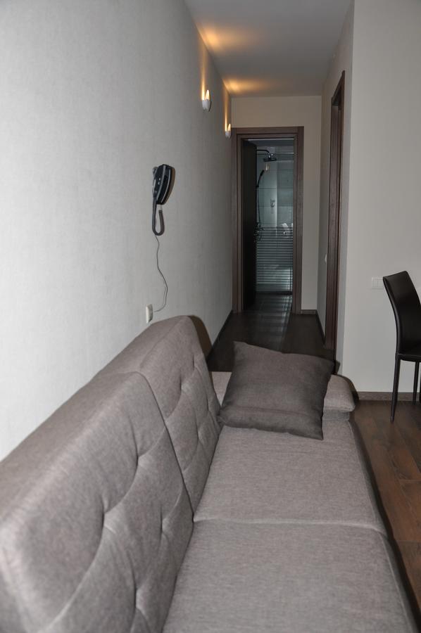 All Seasons Hotel On Freedom Square Tiflis Exterior foto